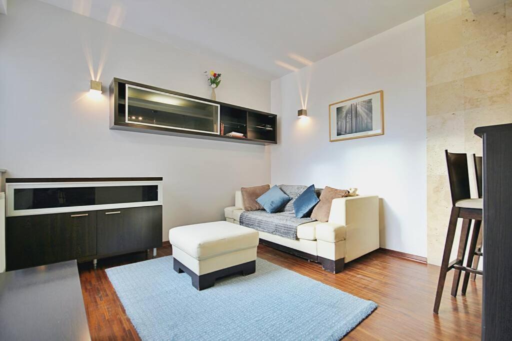Parkowy Apartament Lägenhet Wrocław Exteriör bild